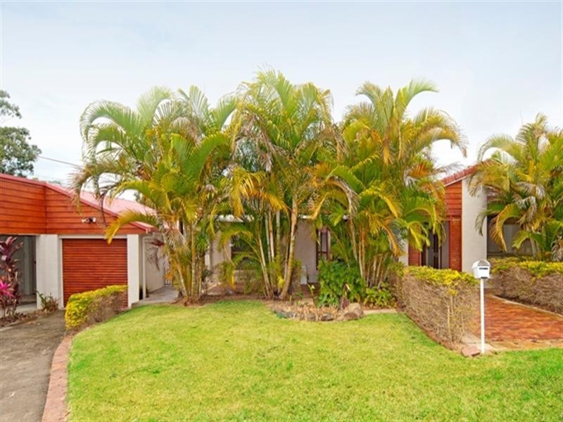 13 Eingana Street, Hope Island QLD 4212