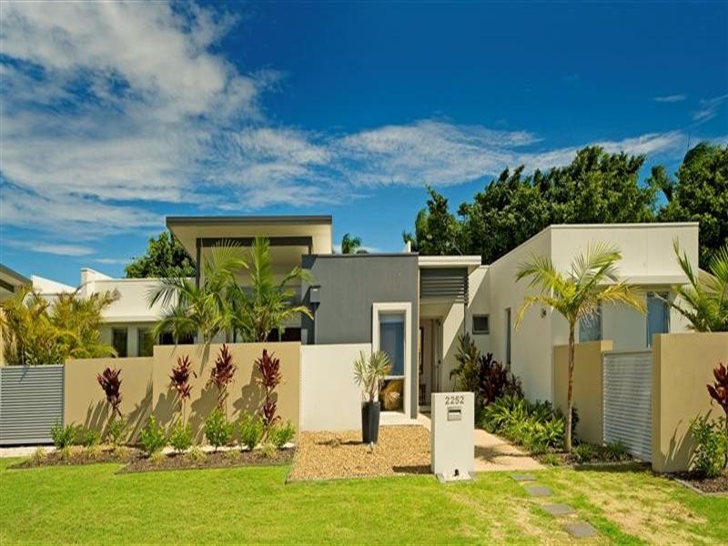 2252 Glengallon Way, Hope Island QLD 4212