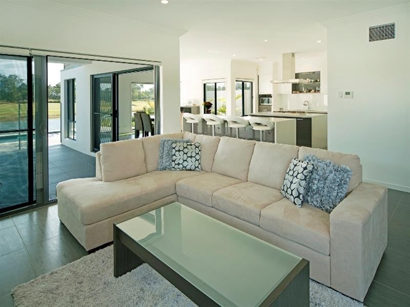 7632 Fairway Boulevard, Hope Island QLD 4212