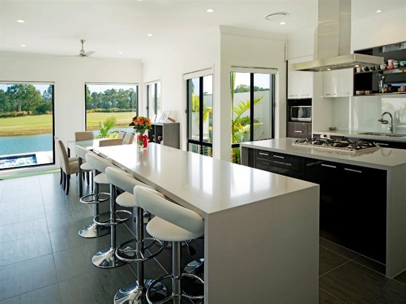 7632 Fairway Boulevard, Hope Island QLD 4212