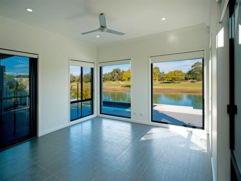 7632 Fairway Boulevard, Hope Island QLD 4212