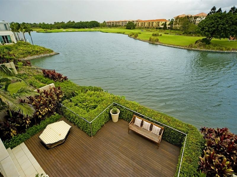 6094 Lugano Drive, Hope Island QLD 4212