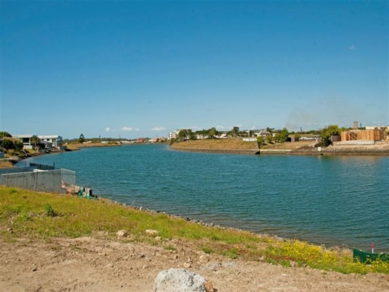 44 Palladium Drive, Hope Island QLD 4212