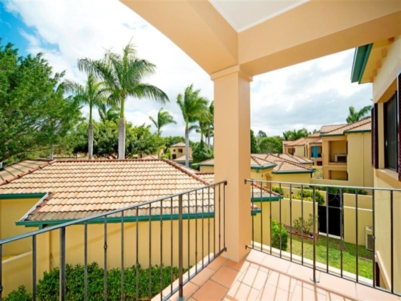 3257 The Palladian Drive, Hope Island QLD 4212