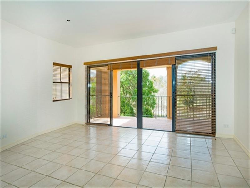 3257 The Palladian Drive, Hope Island QLD 4212