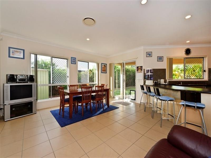 19 Leander Circuit, Oxenford QLD 4210