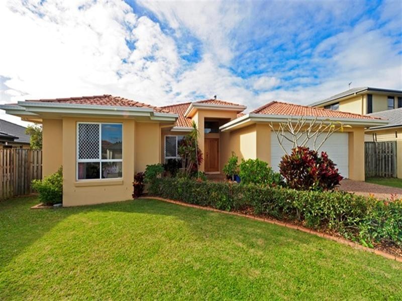 19 Leander Circuit, Oxenford QLD 4210