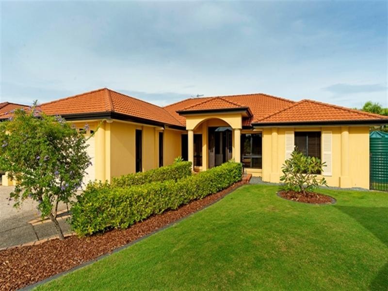 5 Tammy Court, Helensvale QLD 4212