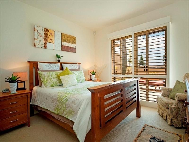 8315 Magnolia Drive East, Hope Island QLD 4212