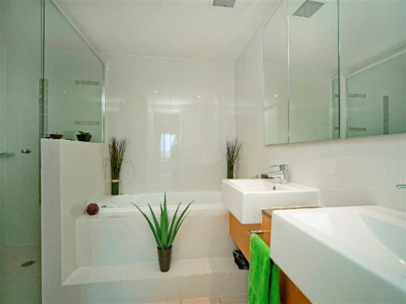 8315 Magnolia Drive East, Hope Island QLD 4212