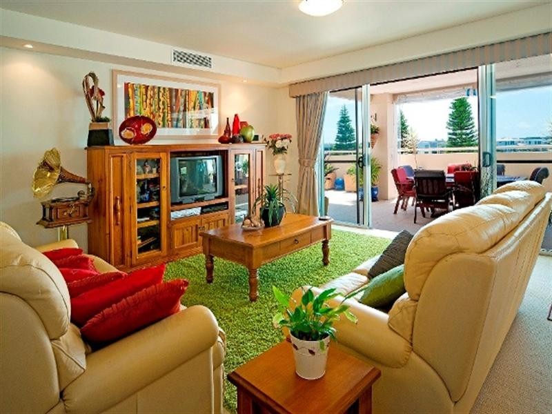 8315 Magnolia Drive East, Hope Island QLD 4212