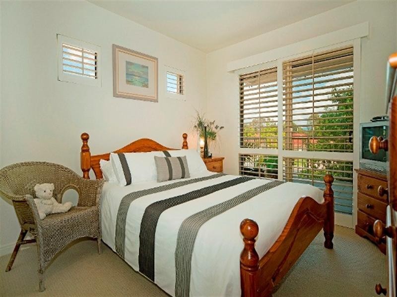 8315 Magnolia Drive East, Hope Island QLD 4212