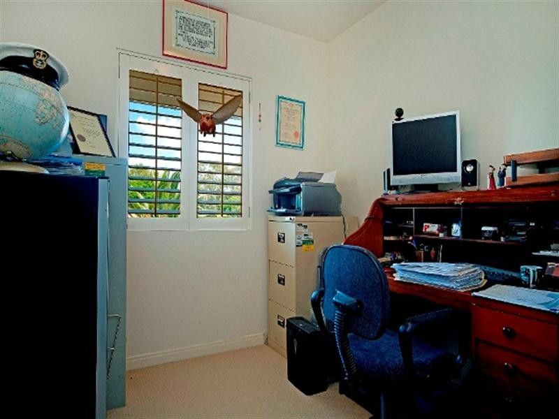 8315 Magnolia Drive East, Hope Island QLD 4212