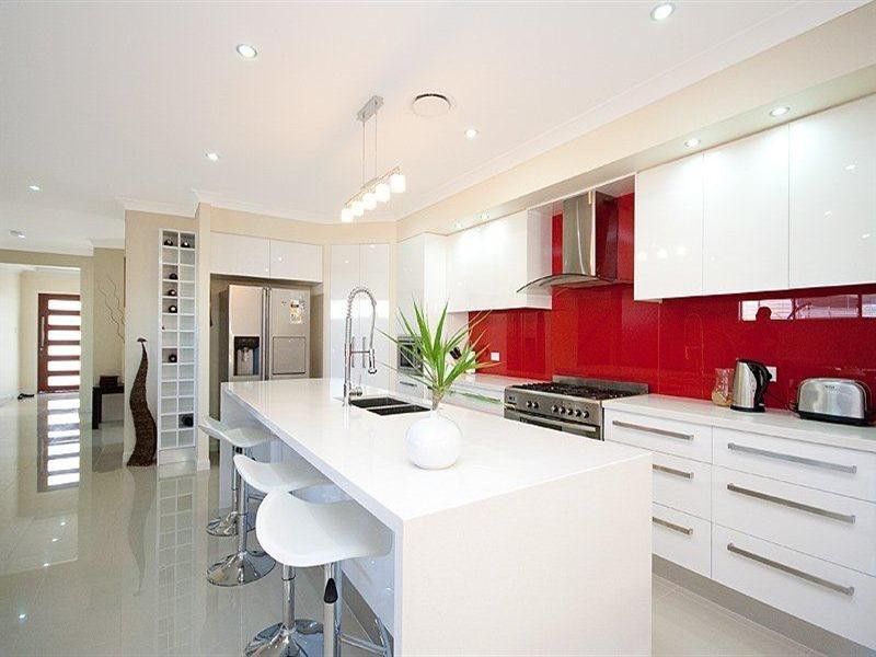 26 Cova Boulevard, Hope Island QLD 4212