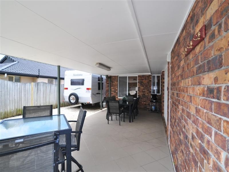 12 westpark Court, Helensvale QLD 4212