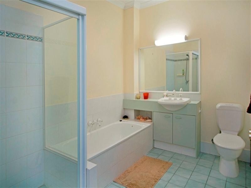 9/60 Caseys Road, Hope Island QLD 4212