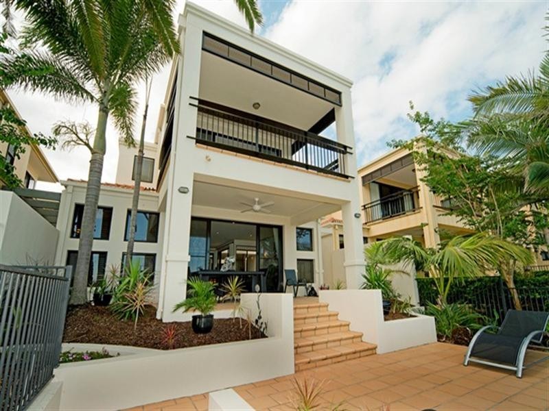 1509 Rosebank Way, Hope Island QLD 4212