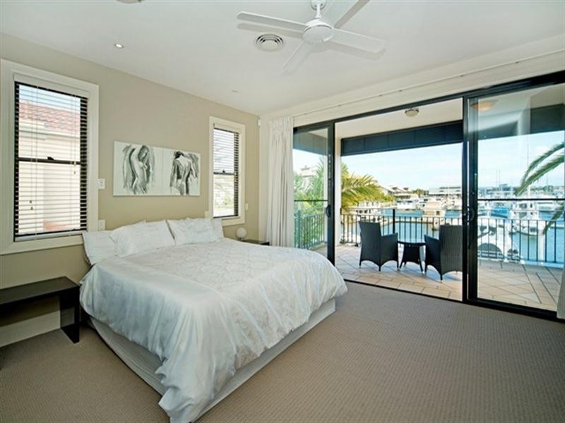 1509 Rosebank Way, Hope Island QLD 4212