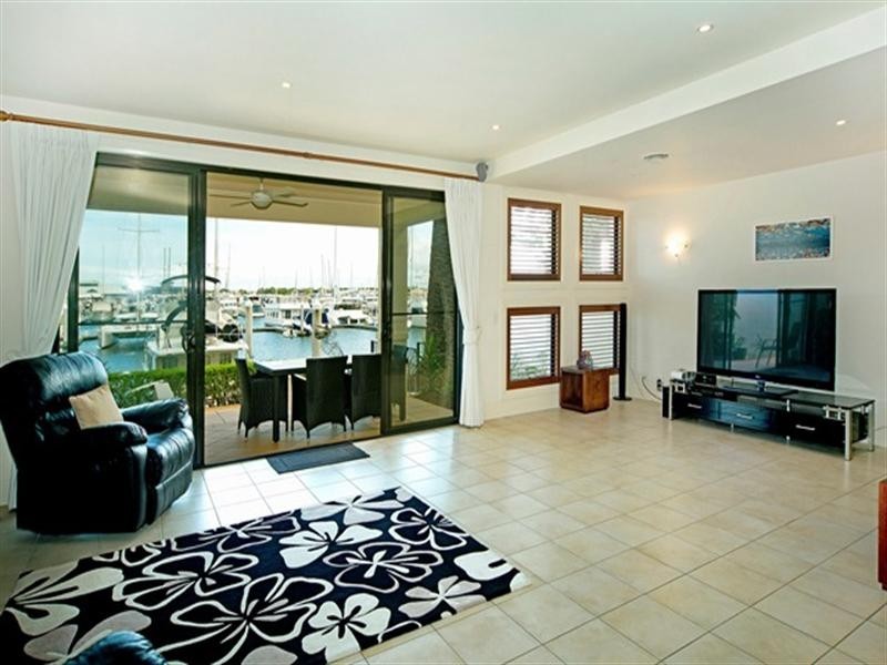 1509 Rosebank Way, Hope Island QLD 4212