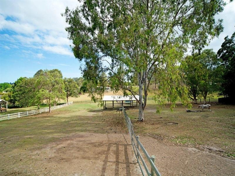 23 Brentwood Terrace, Oxenford QLD 4210