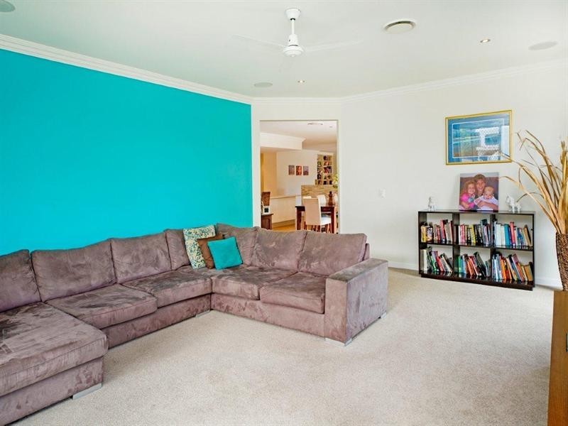 23 Brentwood Terrace, Oxenford QLD 4210