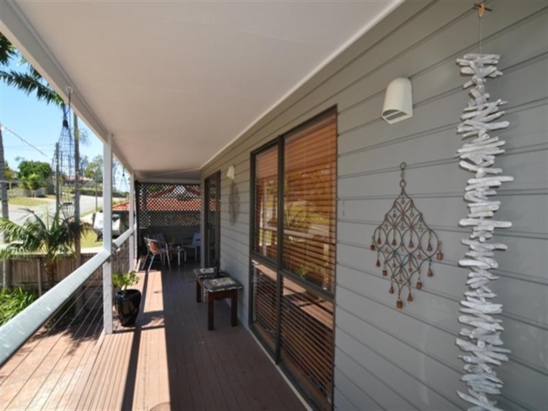 12 Iragana Street, Hope Island QLD 4212