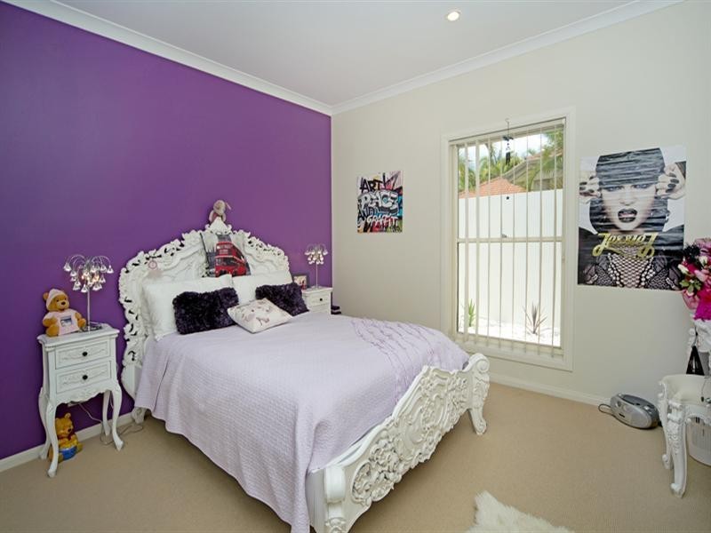 3172 Riverleigh Drive, Hope Island QLD 4212