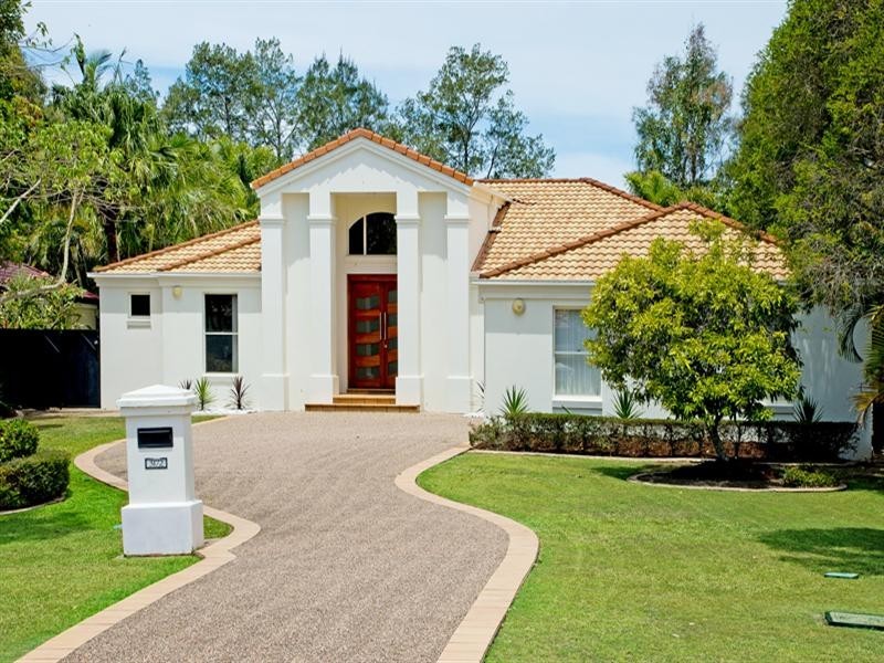 3172 Riverleigh Drive, Hope Island QLD 4212