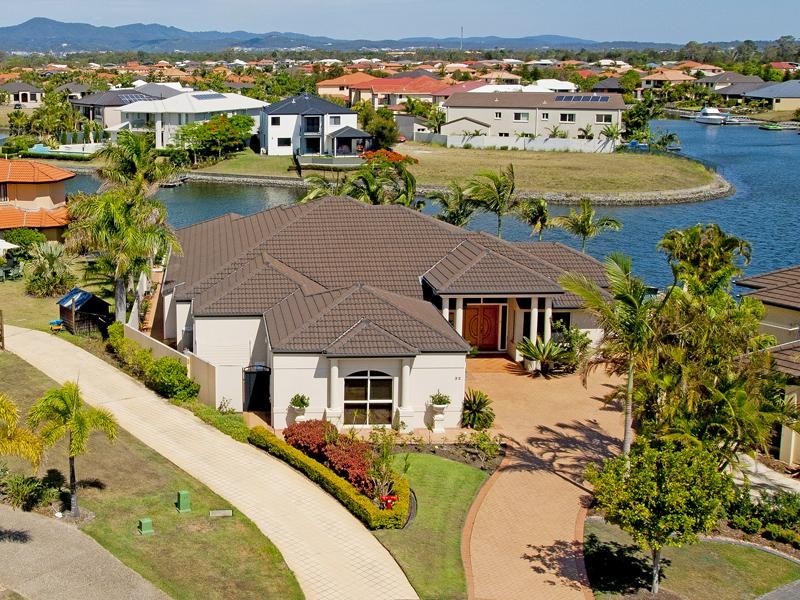 32 Windchimes Way, Helensvale QLD 4212