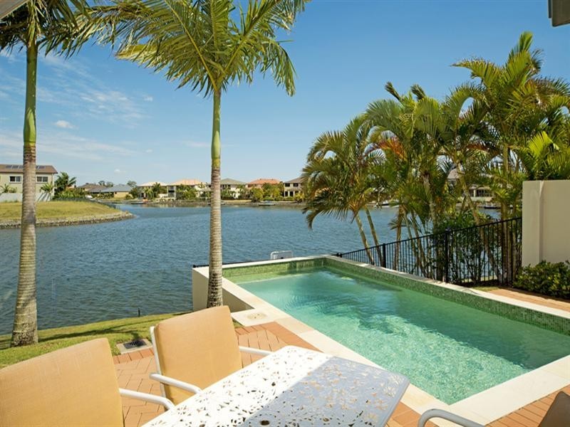 32 Windchimes Way, Helensvale QLD 4212