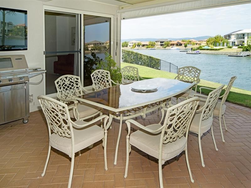 32 Windchimes Way, Helensvale QLD 4212