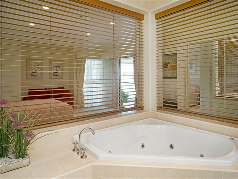 32 Windchimes Way, Helensvale QLD 4212