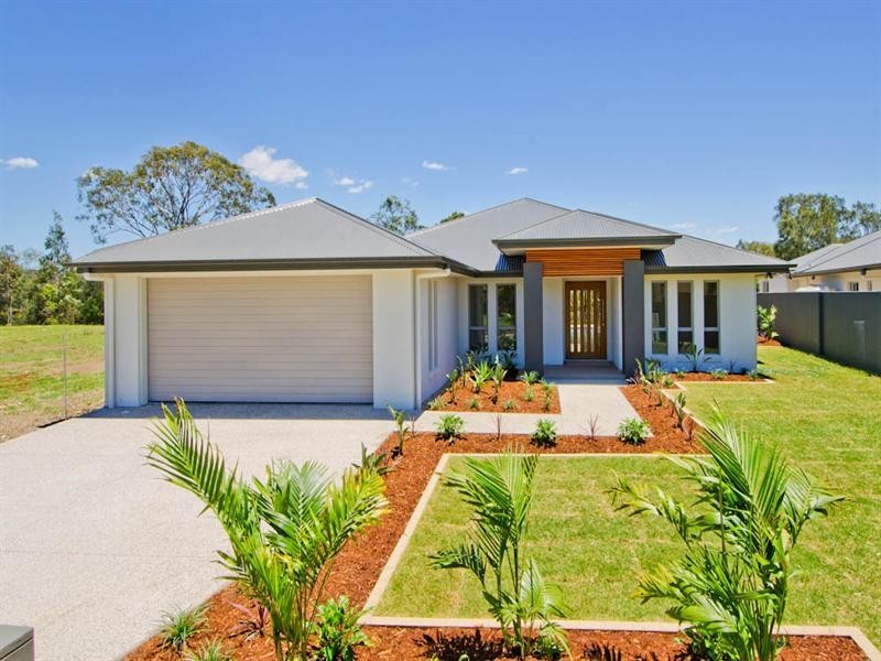 69 The Peninsula, Helensvale QLD 4212