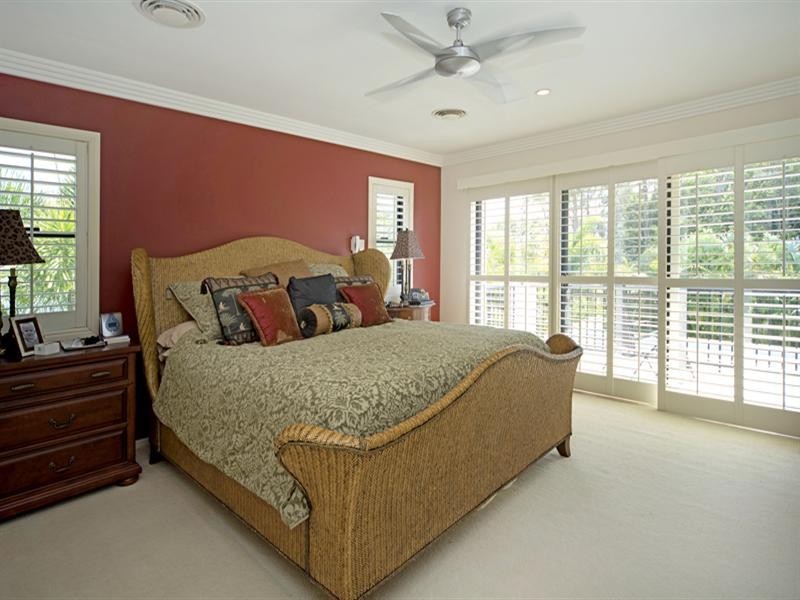 8395 Magnolia Drive East, Hope Island QLD 4212