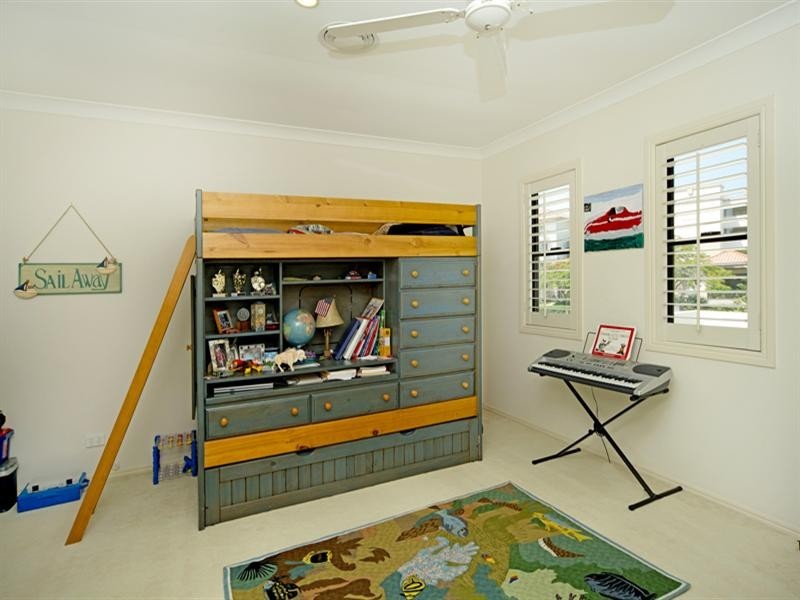 8395 Magnolia Drive East, Hope Island QLD 4212