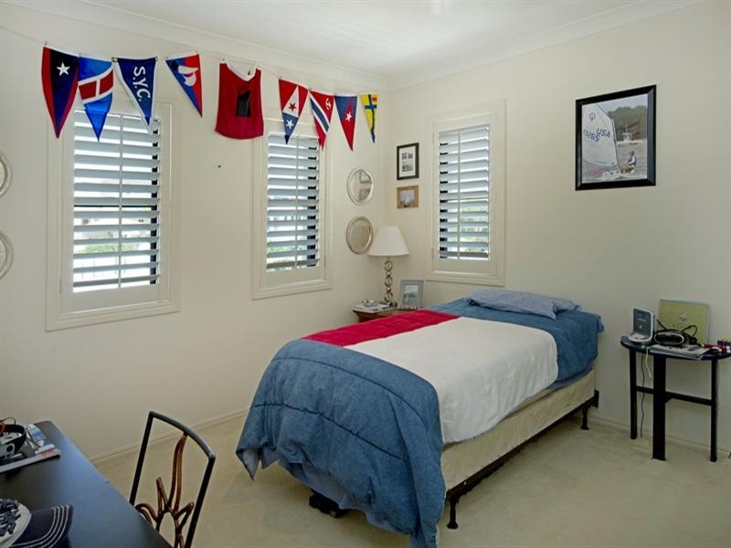 8395 Magnolia Drive East, Hope Island QLD 4212