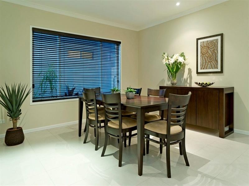 9126 Peter Senior Drive, Hope Island QLD 4212