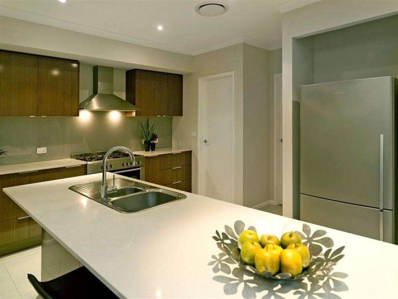 9126 Peter Senior Drive, Hope Island QLD 4212