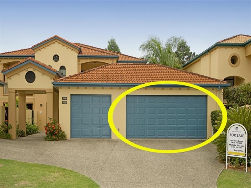 3215 The Palladian Drive, Hope Island QLD 4212