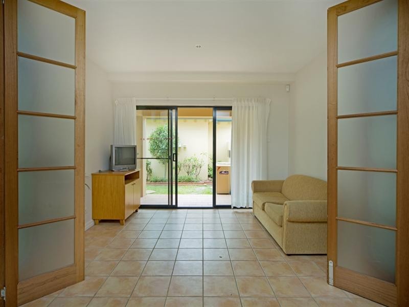 3215 The Palladian Drive, Hope Island QLD 4212
