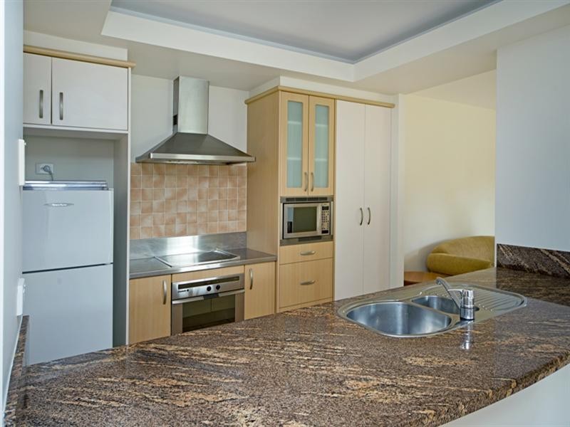 3215 The Palladian Drive, Hope Island QLD 4212