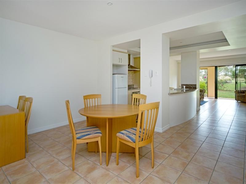 3215 The Palladian Drive, Hope Island QLD 4212