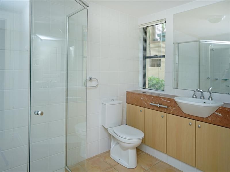 3215 The Palladian Drive, Hope Island QLD 4212