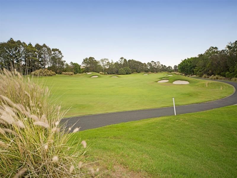 3215 The Palladian Drive, Hope Island QLD 4212