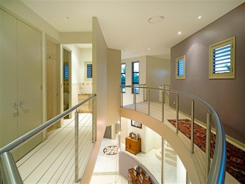 2163 Beaufort Way, Hope Island QLD 4212