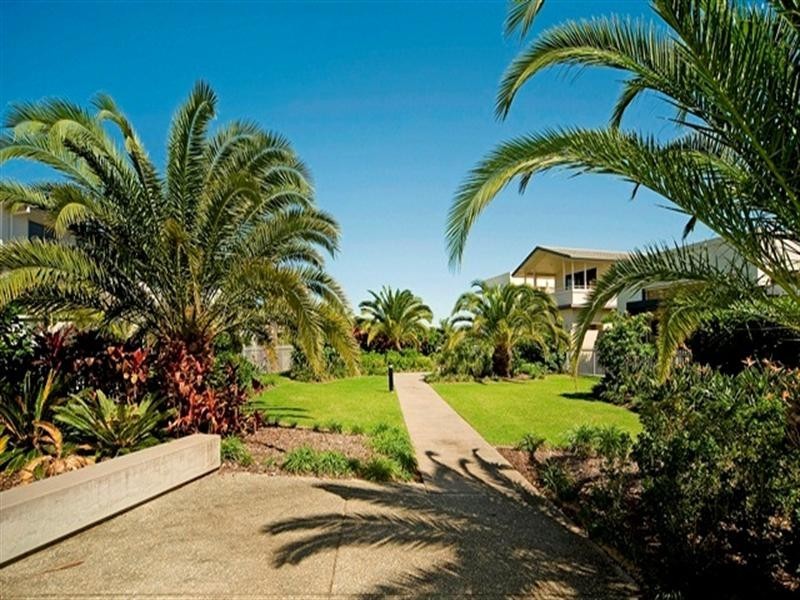 6159 Bolsena Court, Hope Island QLD 4212