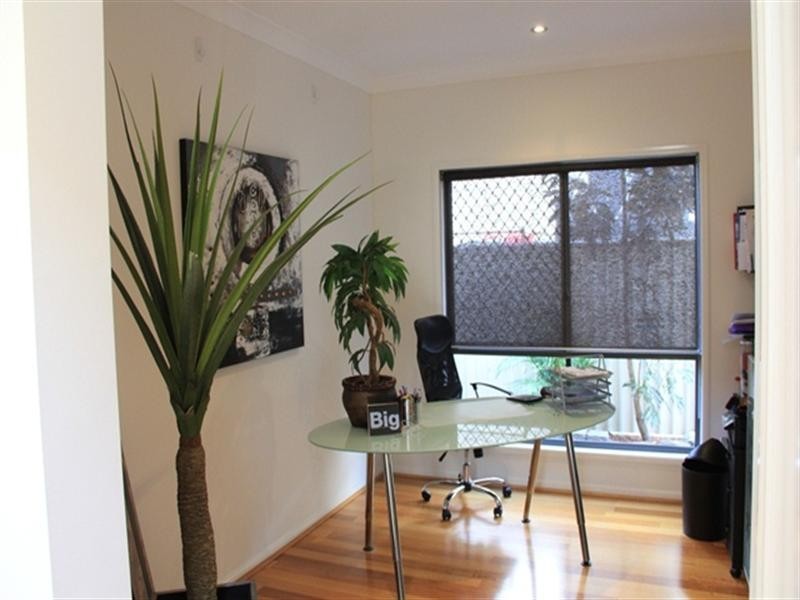 3 Fleetwood Court, Helensvale QLD 4212