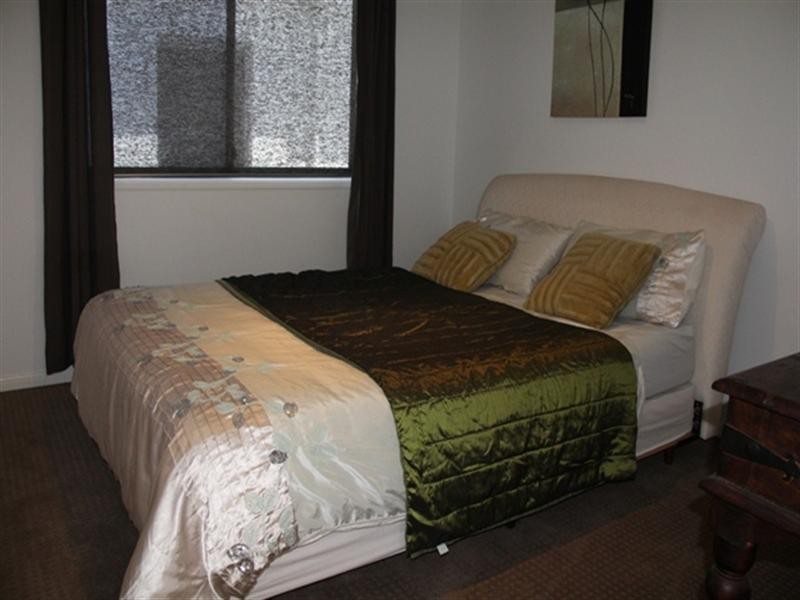 3 Fleetwood Court, Helensvale QLD 4212