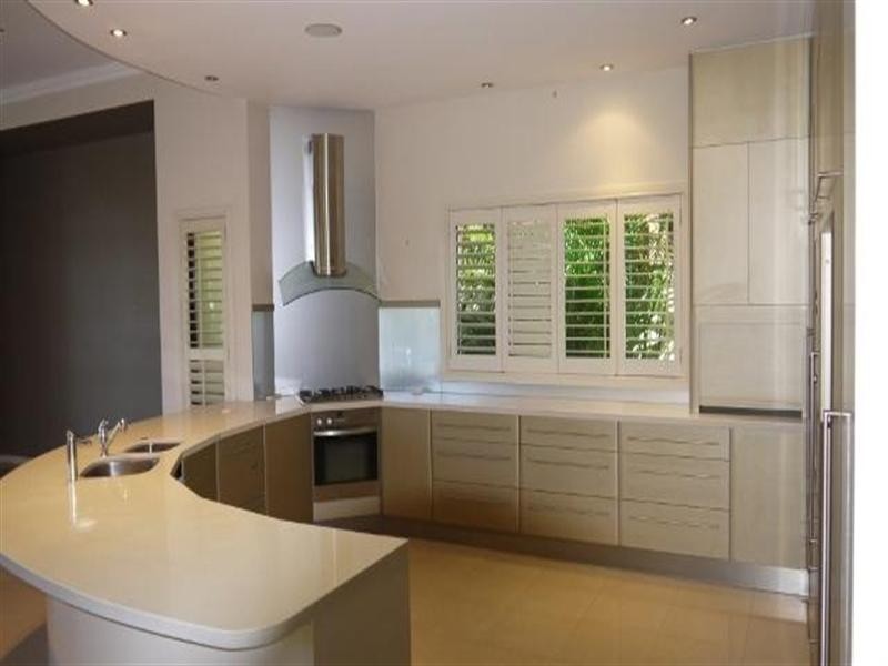 2328 Cressbrook Drive, Hope Island QLD 4212