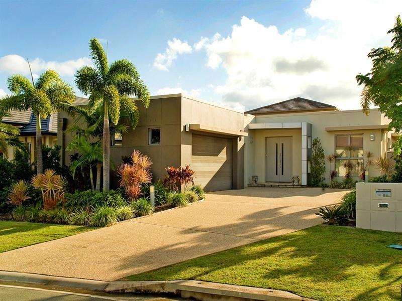 2815 Gracemere Circuit East, Hope Island QLD 4212